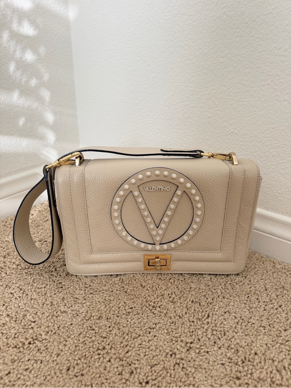 Valentino By Mario Valentino Cream Pebbled Leather Shoulder Bag with V Logo - Picture 10 of 15